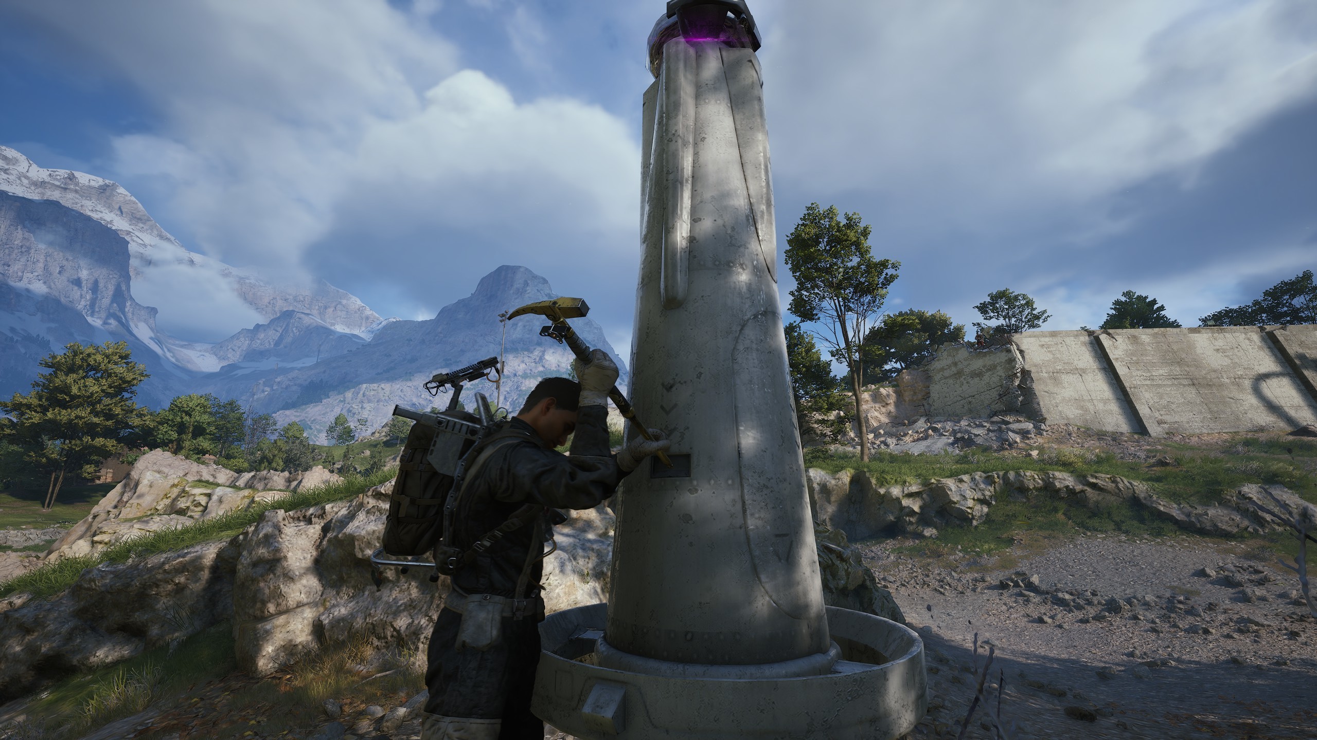 The Unwritten Raider’s Code: Ethical Dilemmas and Player Choices in a World of Scarcity